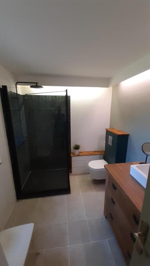 Petit Manoir Proche Dinan - D'hotes *
